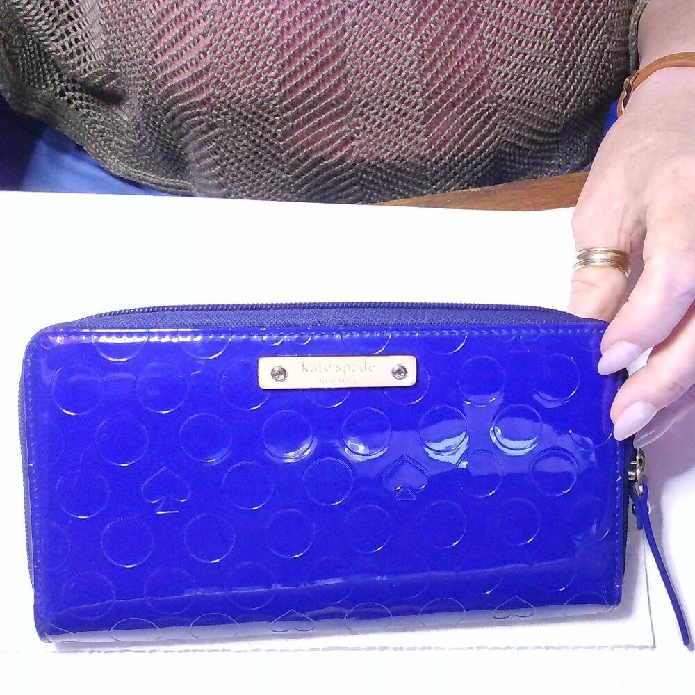 💙 Kate Spade Royal Blue Wallet 💙